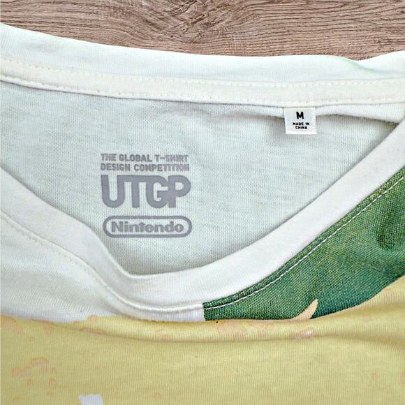 UTGP Nintendo PIKMIN x UNIQLO T-shirt  2017 Rare Women's Medium - Picture 5 of 8